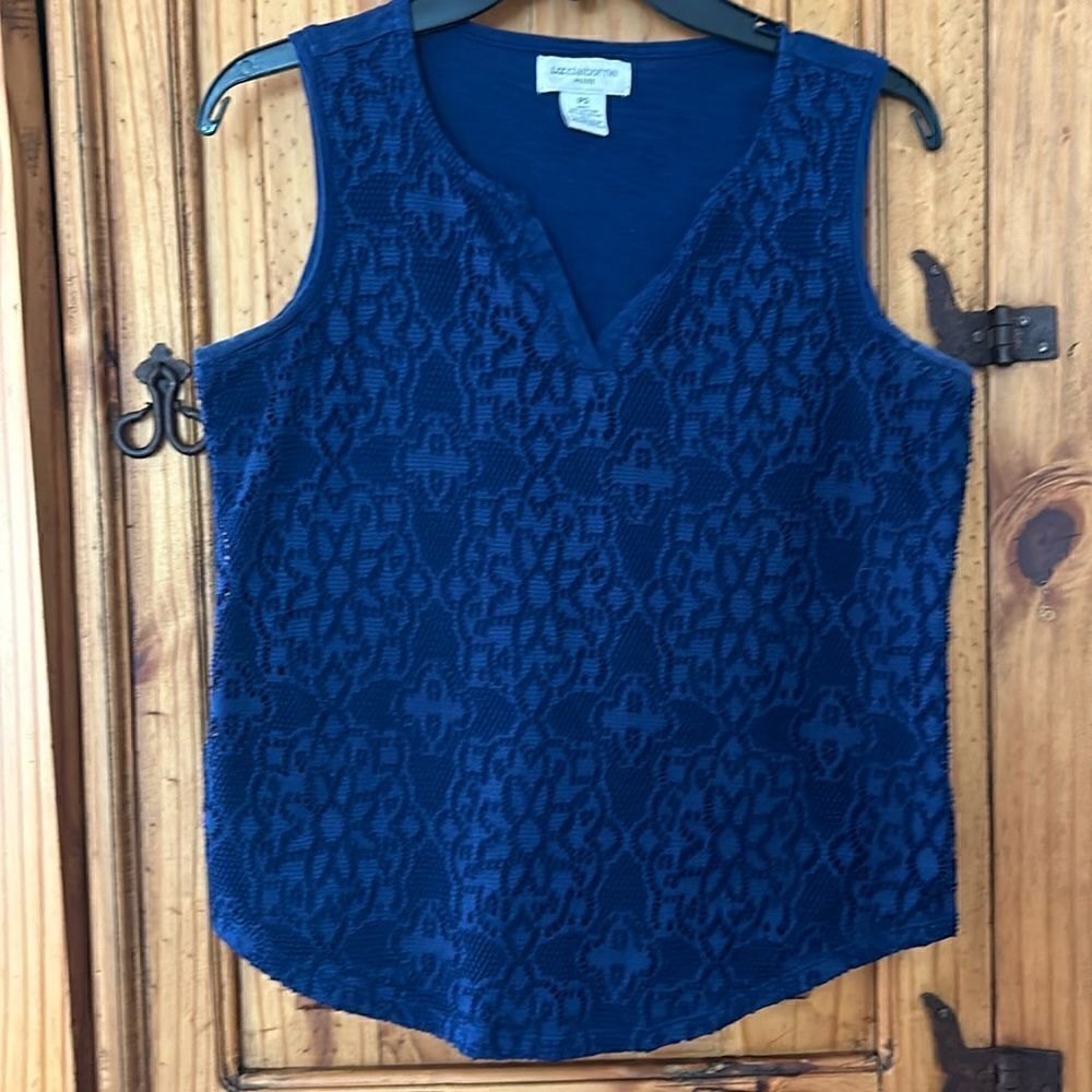 ***** 5 for $25 Liz Claiborne Lace Front Tank Top